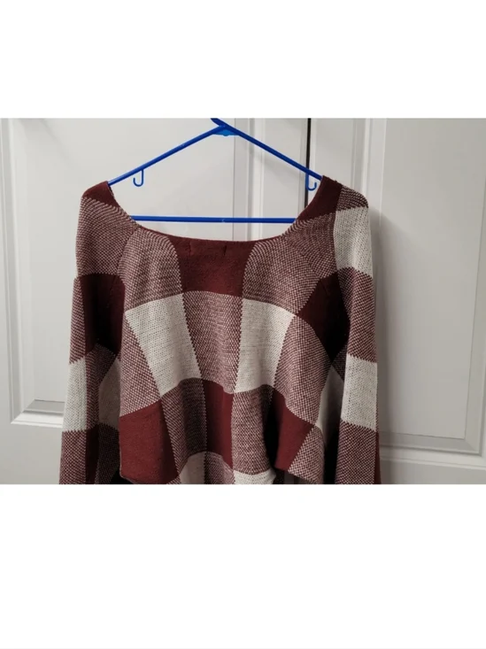 Full Circle Trends Sweater Top Women's Size: Large - Picture 8 of 11